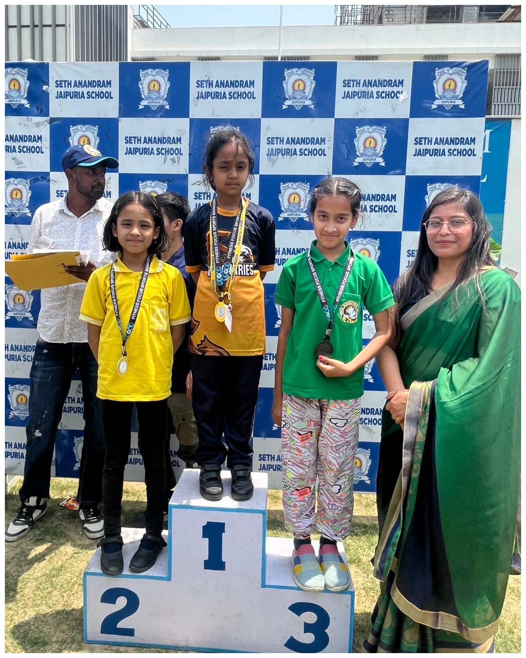 AA - RS Ext - 15May 25-Skating-04-min